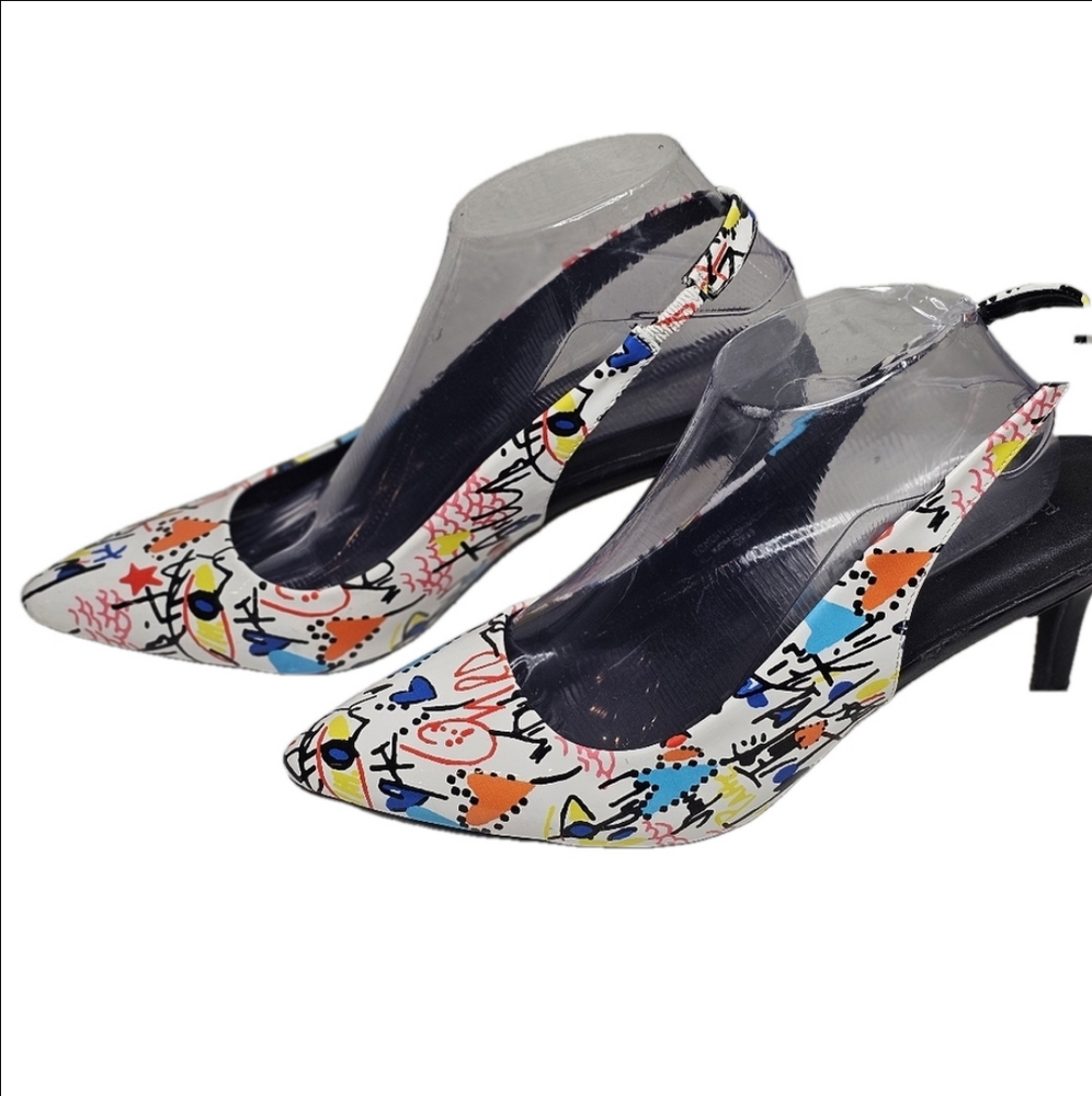Bamboo White Black Graffiti Kitten Heels, Women's Size 10